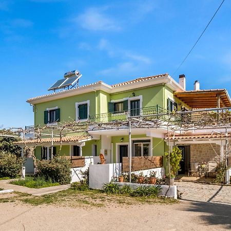 Dionysia Rooms Lefkada City Екстер'єр фото