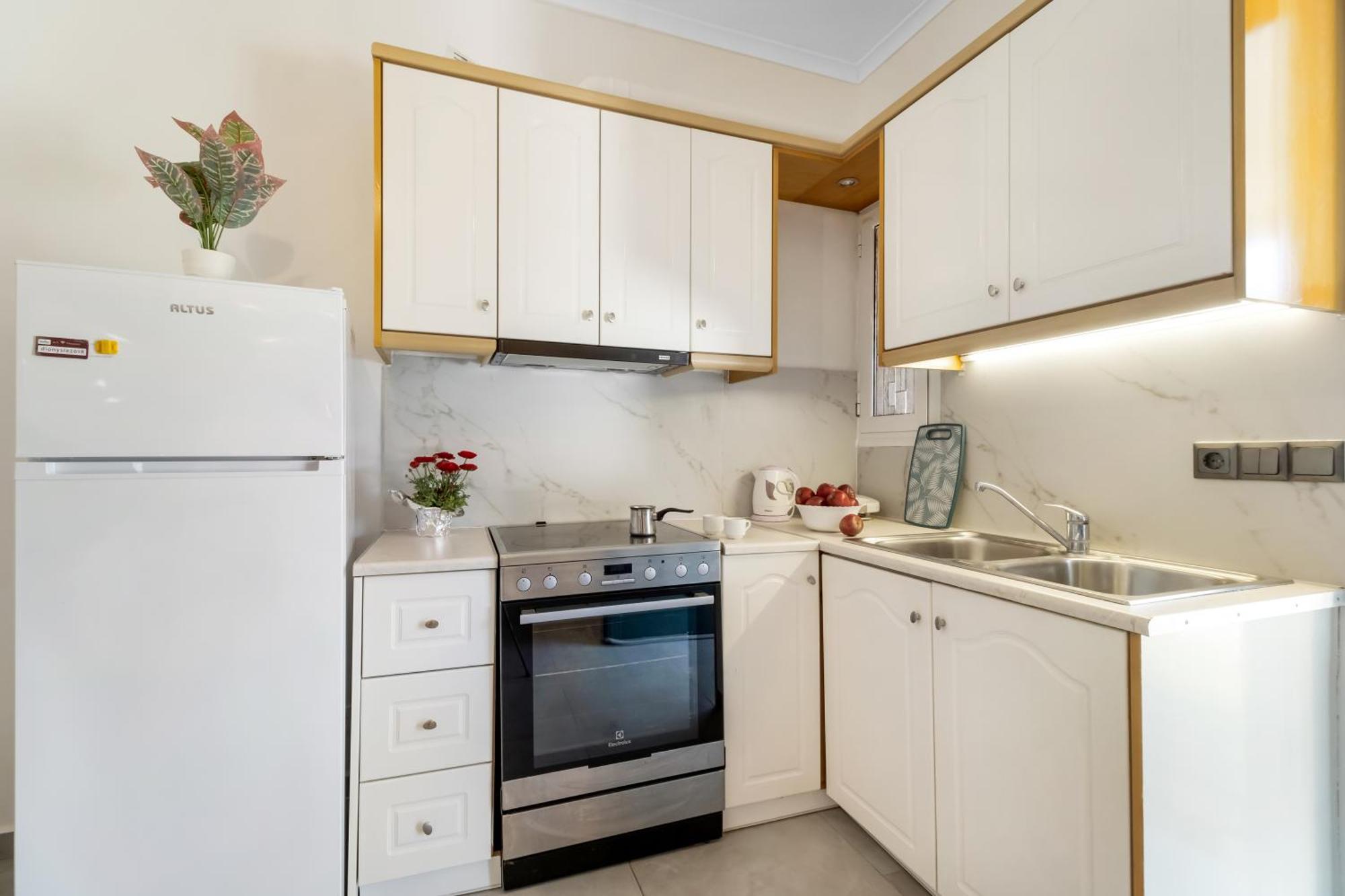 Dionysia Rooms Lefkada City Екстер'єр фото