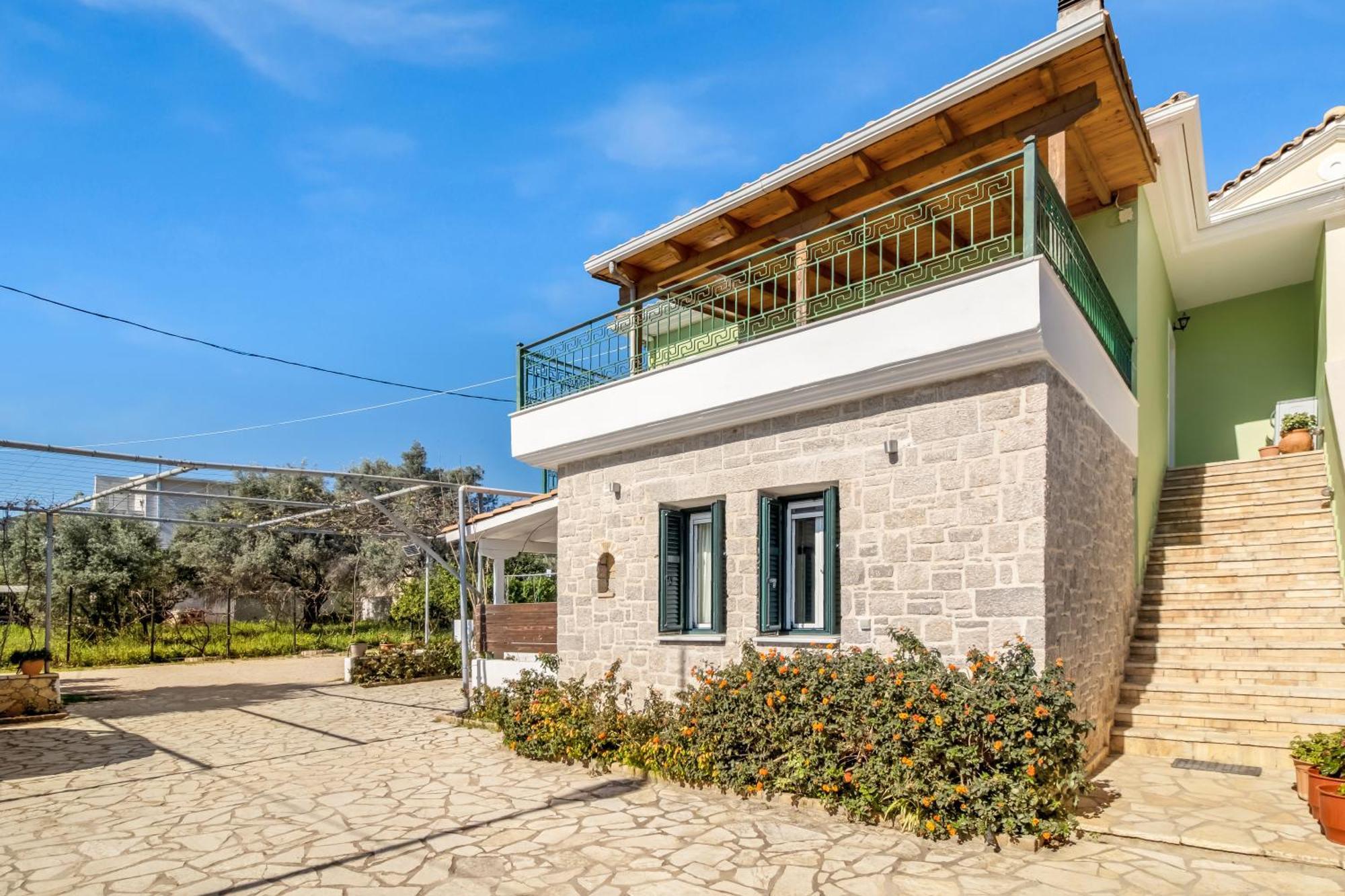 Dionysia Rooms Lefkada City Екстер'єр фото