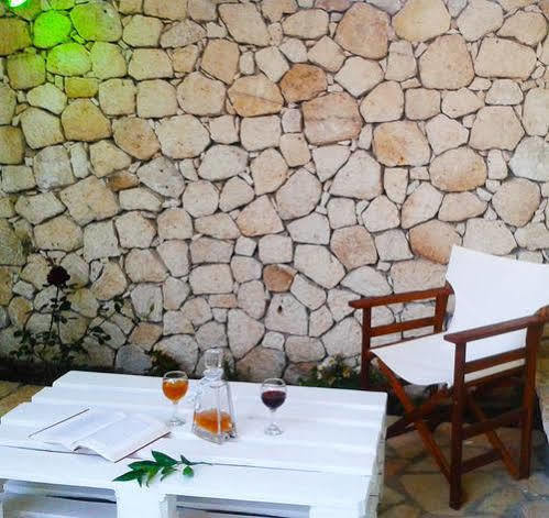 Dionysia Rooms Lefkada City Екстер'єр фото